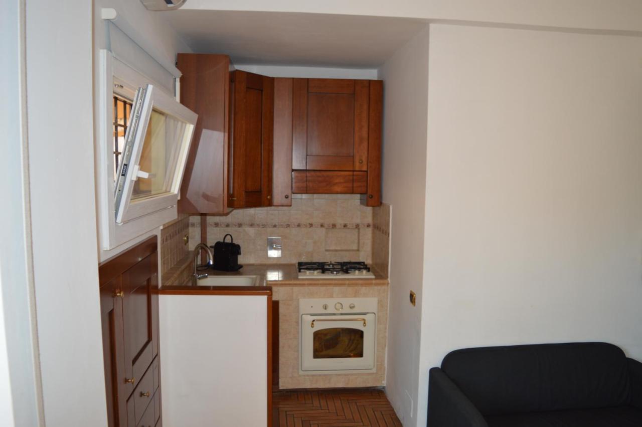 Domi - Appartamento Roma Buitenkant foto